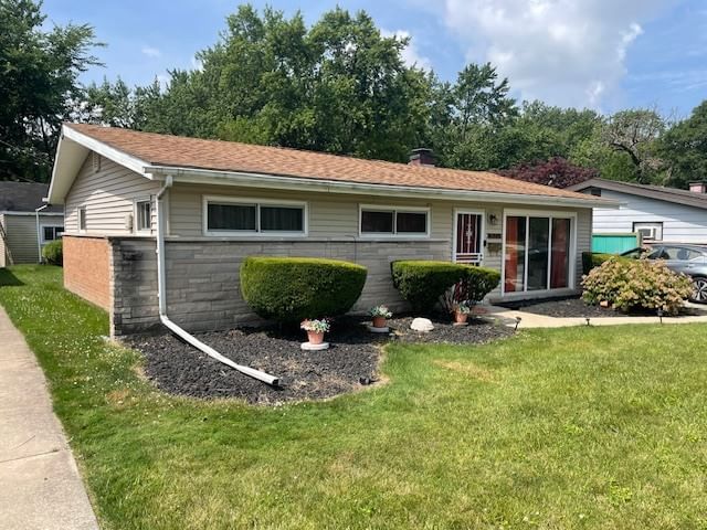 671 River Drive, Calumet City, IL 60409 — exterior view