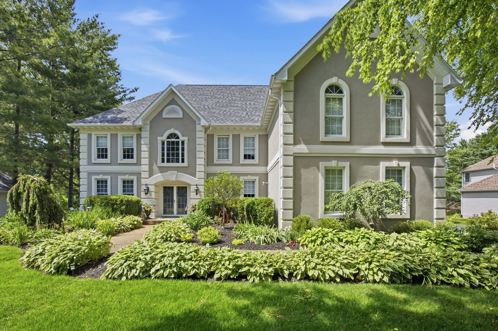 2284 Cairnwell Drive, Belvidere, IL 61008 — exterior view