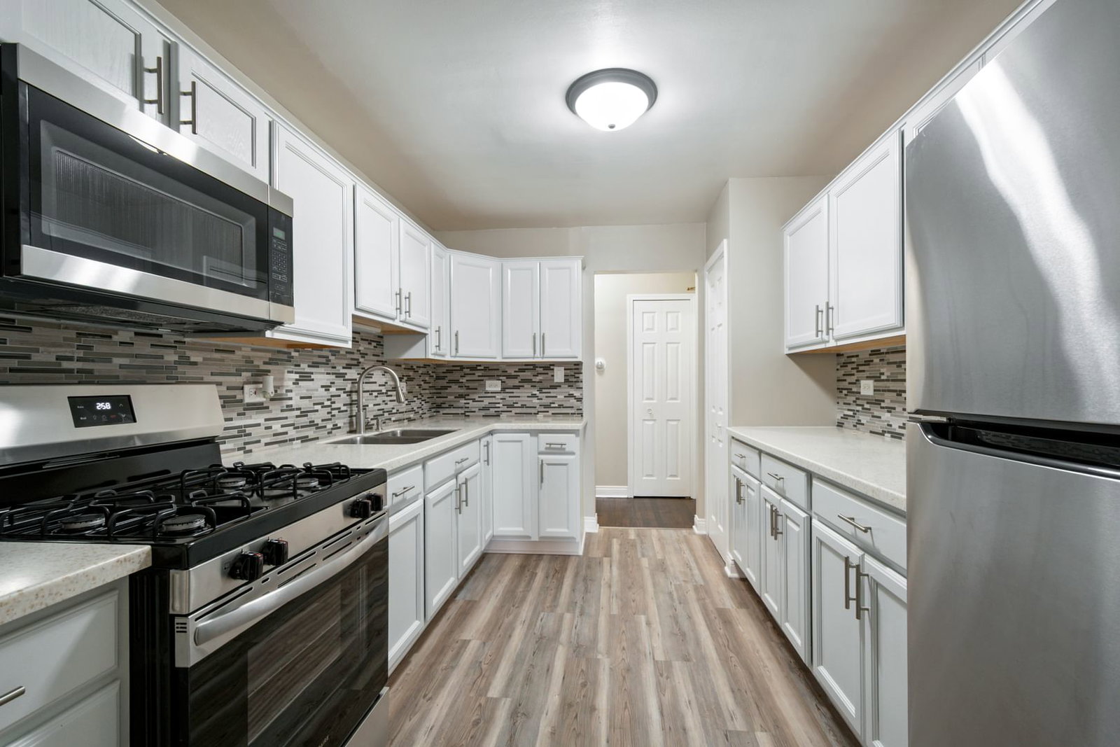 9562 PARK Lane #2I, Des Plaines, IL 60016 — exterior view