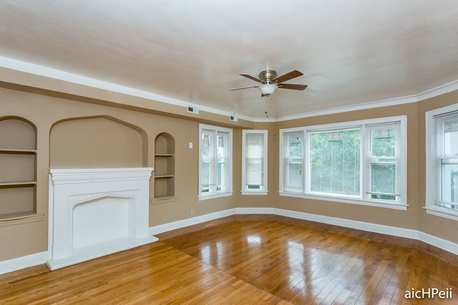 8023 S Wood Street, Chicago, IL 60620 — exterior view