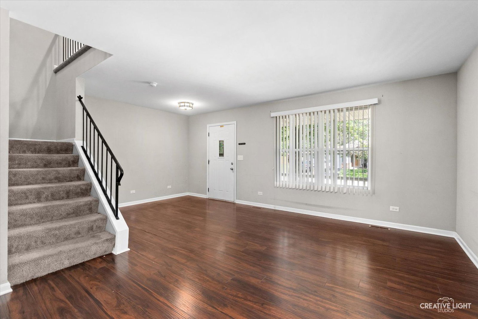 2910 Worcester Lane, Aurora, IL 60504 — kitchen view