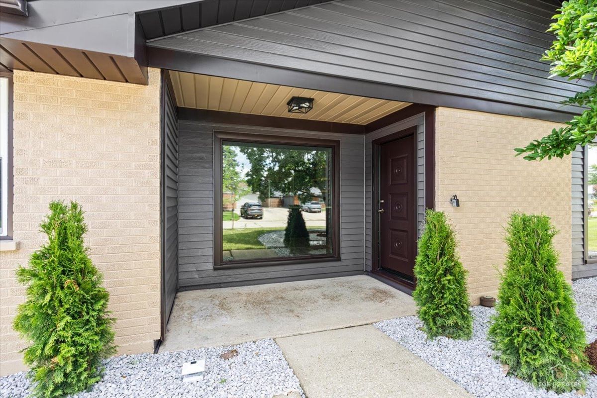 1409 Sequoia Lane, Darien, IL 60561 — exterior view