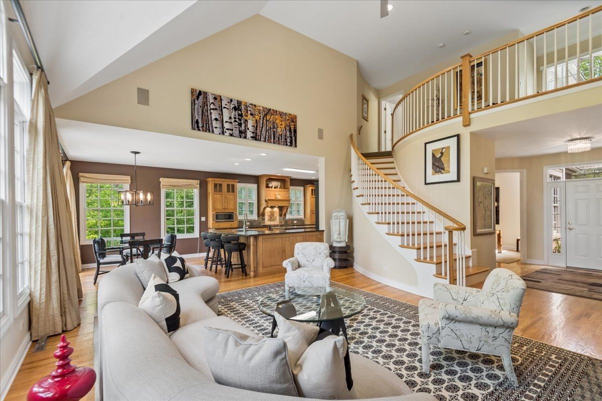 633 Academy Woods Drive, Lake Forest, IL 60045 — kitchen view