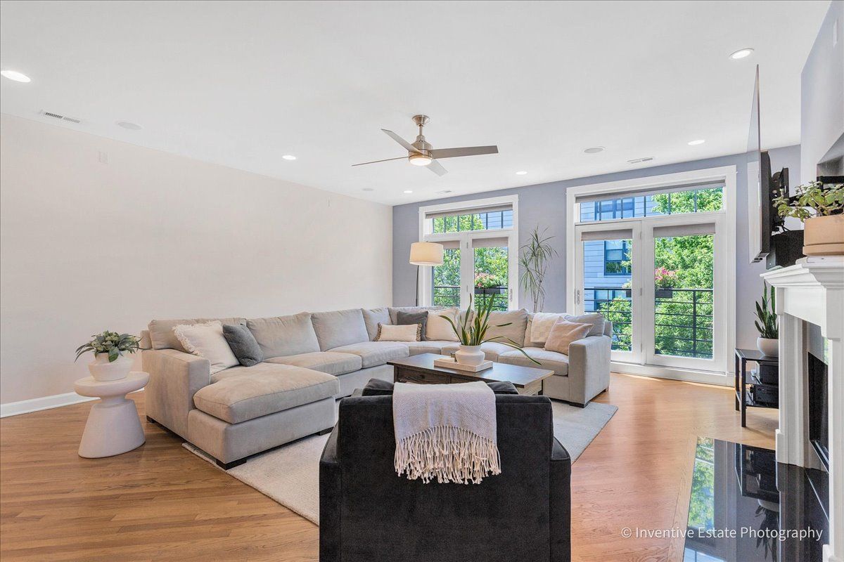 2147 N Talman Avenue #3, Chicago, IL 60647 — exterior view