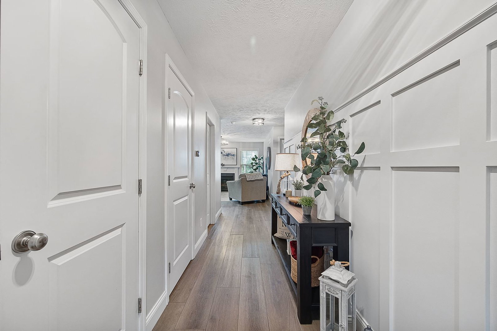 2911 Breezewood Boulevard, Bloomington, IL 61704 — kitchen view