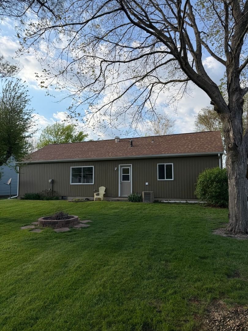 1129 E Main Street, Granville, IL 61326 — kitchen view