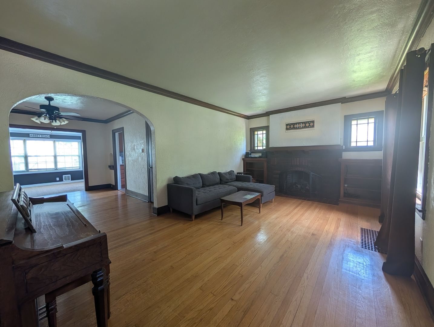 2915 24th Avenue A , Moline, IL 61265 — exterior view