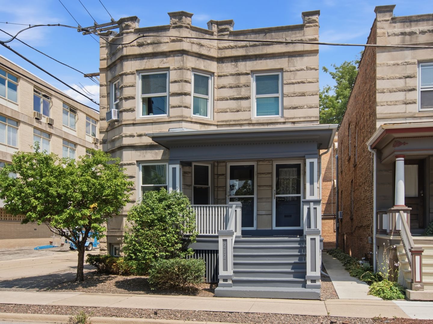 212 N Marion Street, Oak Park, IL 60302 — exterior view