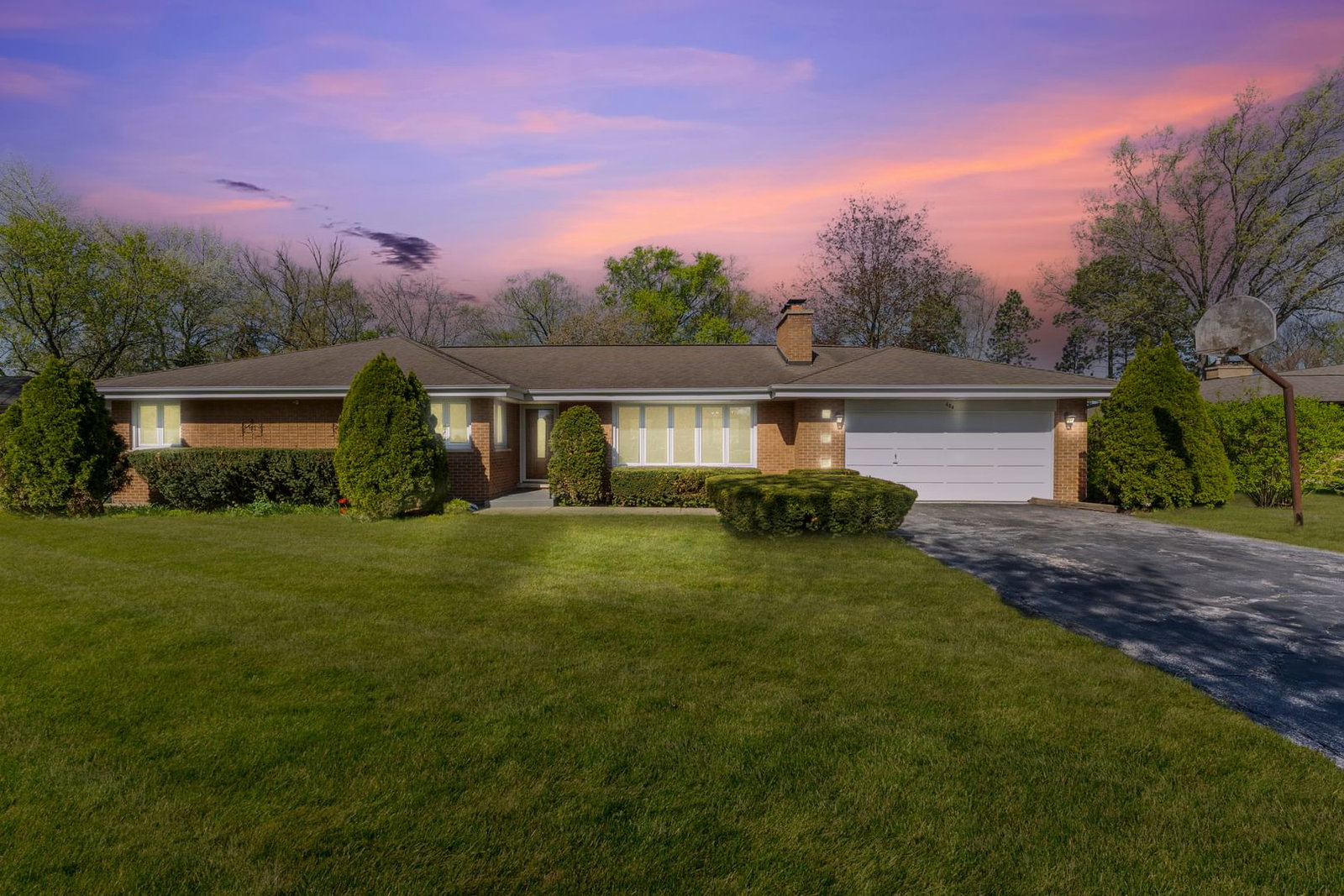 404 Tomah Avenue, Prospect Heights, IL 60070 — exterior view
