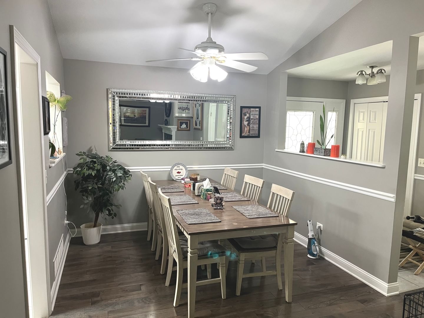 323 Seafarer Drive, Third Lake, IL 60030 — kitchen view
