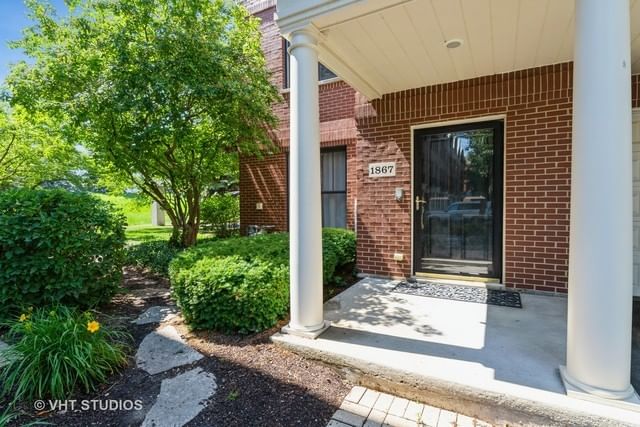 1867 Admiral Court, Glenview, IL 60026 — exterior view