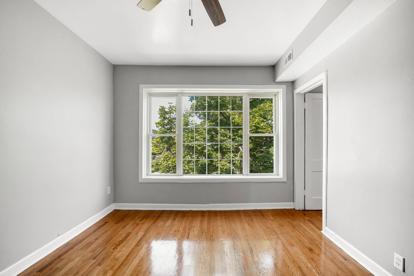 4757 S Rockwell Street, Chicago, IL 60632 — exterior view