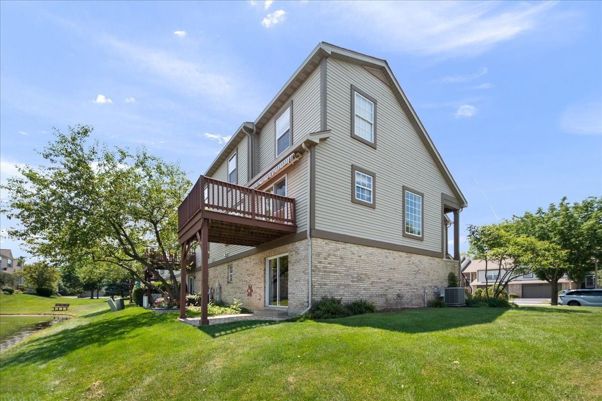 7951 Hedgewood Drive, Darien, IL 60561 — exterior view