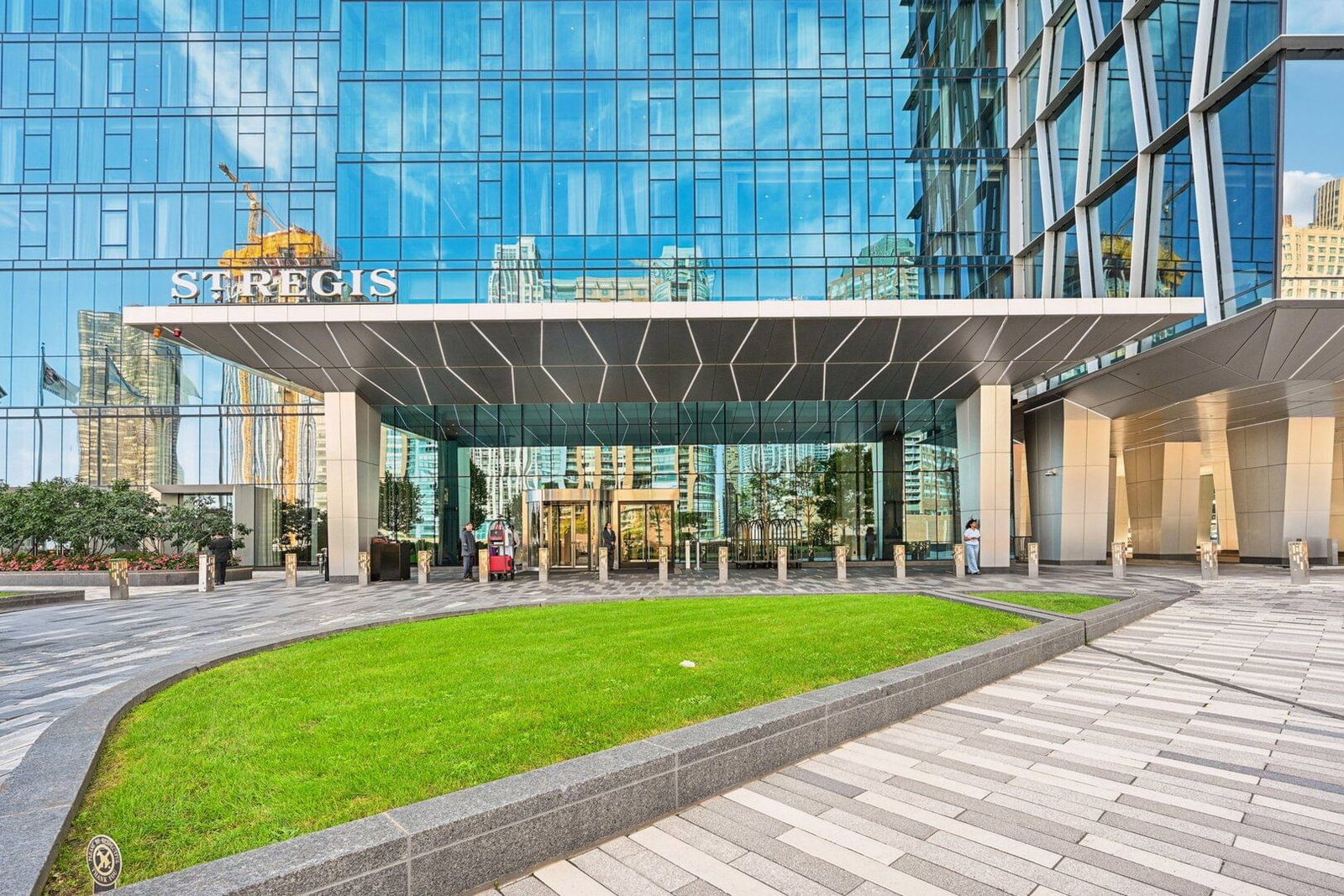 363 E Wacker Drive #2204, Chicago, IL 60601 — exterior view