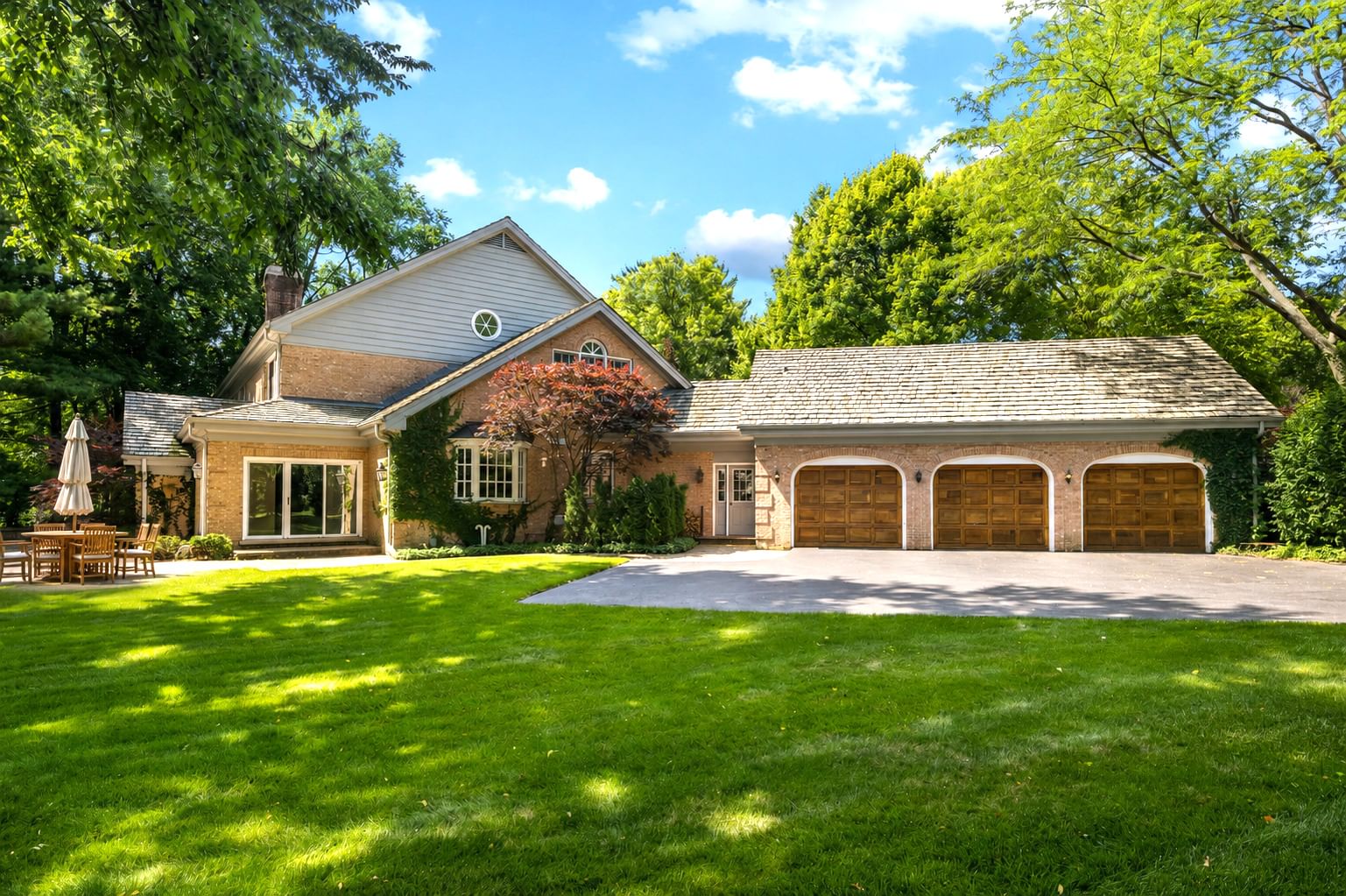 7 Bristol Road, Northfield, IL 60093 — exterior view