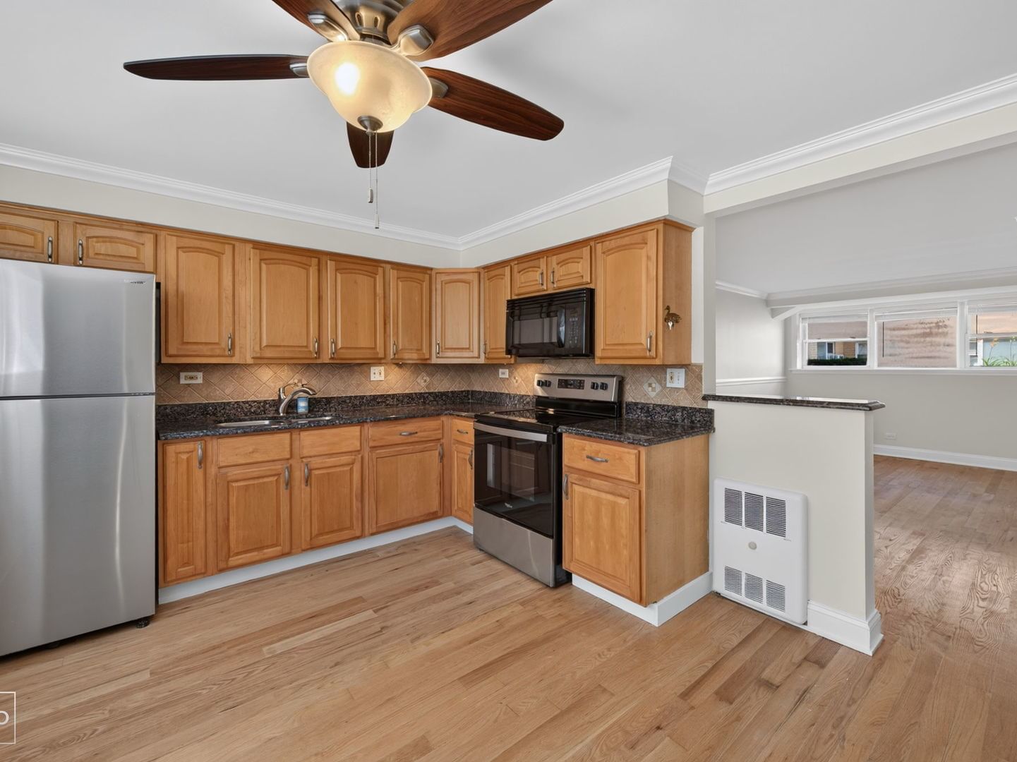 7545 W Belden Avenue #3, Elmwood Park, IL 60707 — living view