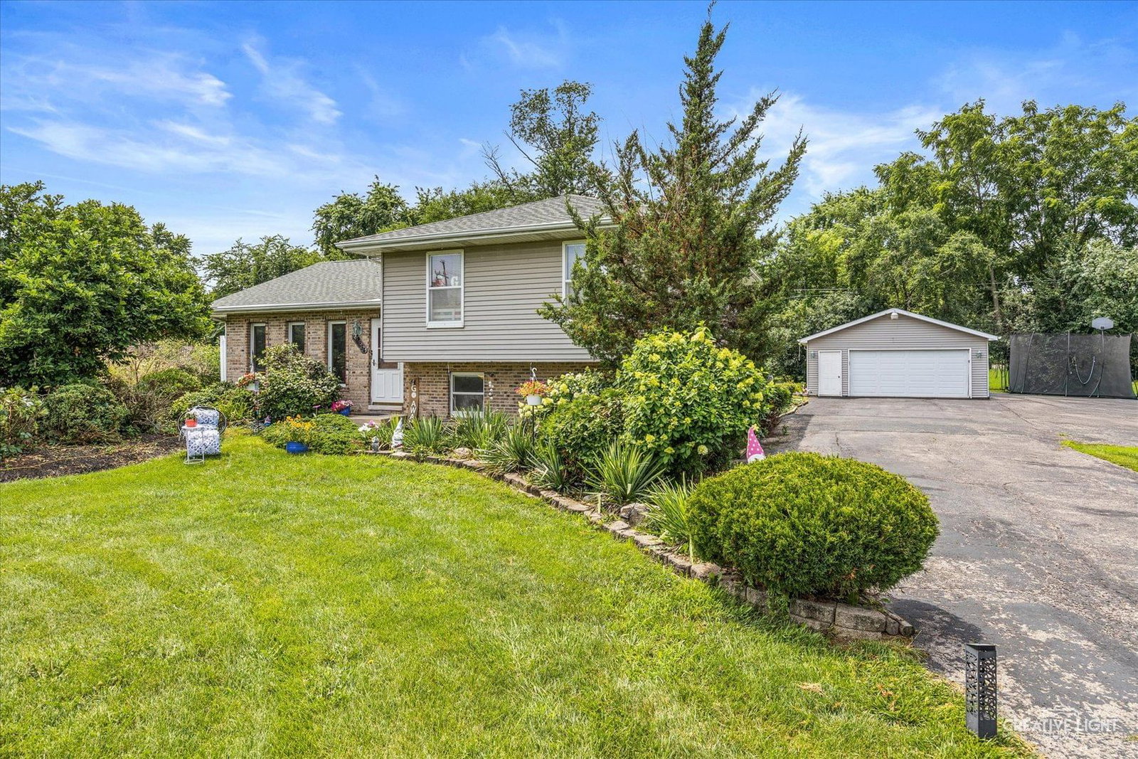 4N234 Rt 59 , West Chicago, IL 60185 — exterior view