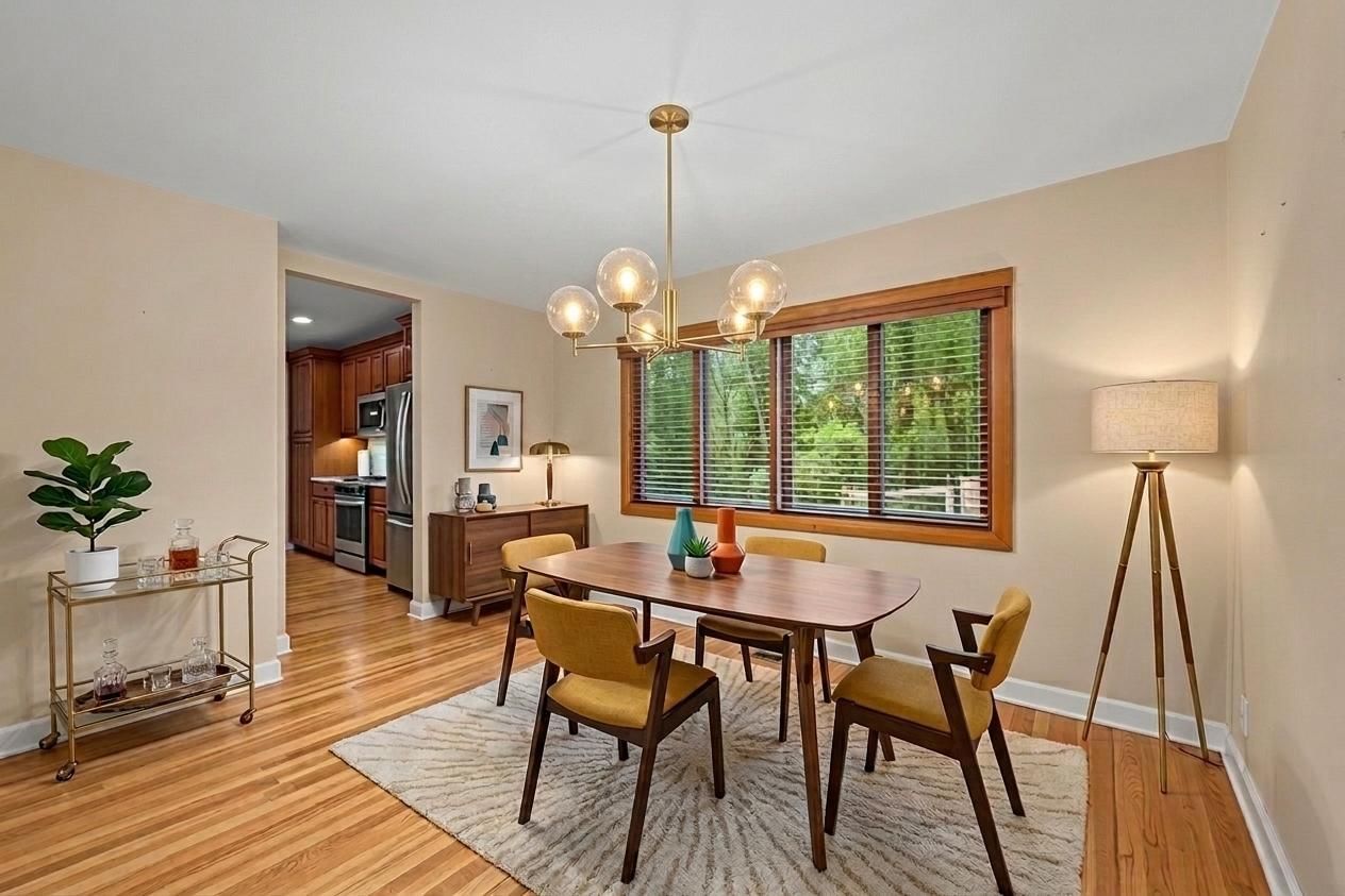 6N329 Fair Oaks Drive, St. Charles, IL 60175 — exterior view