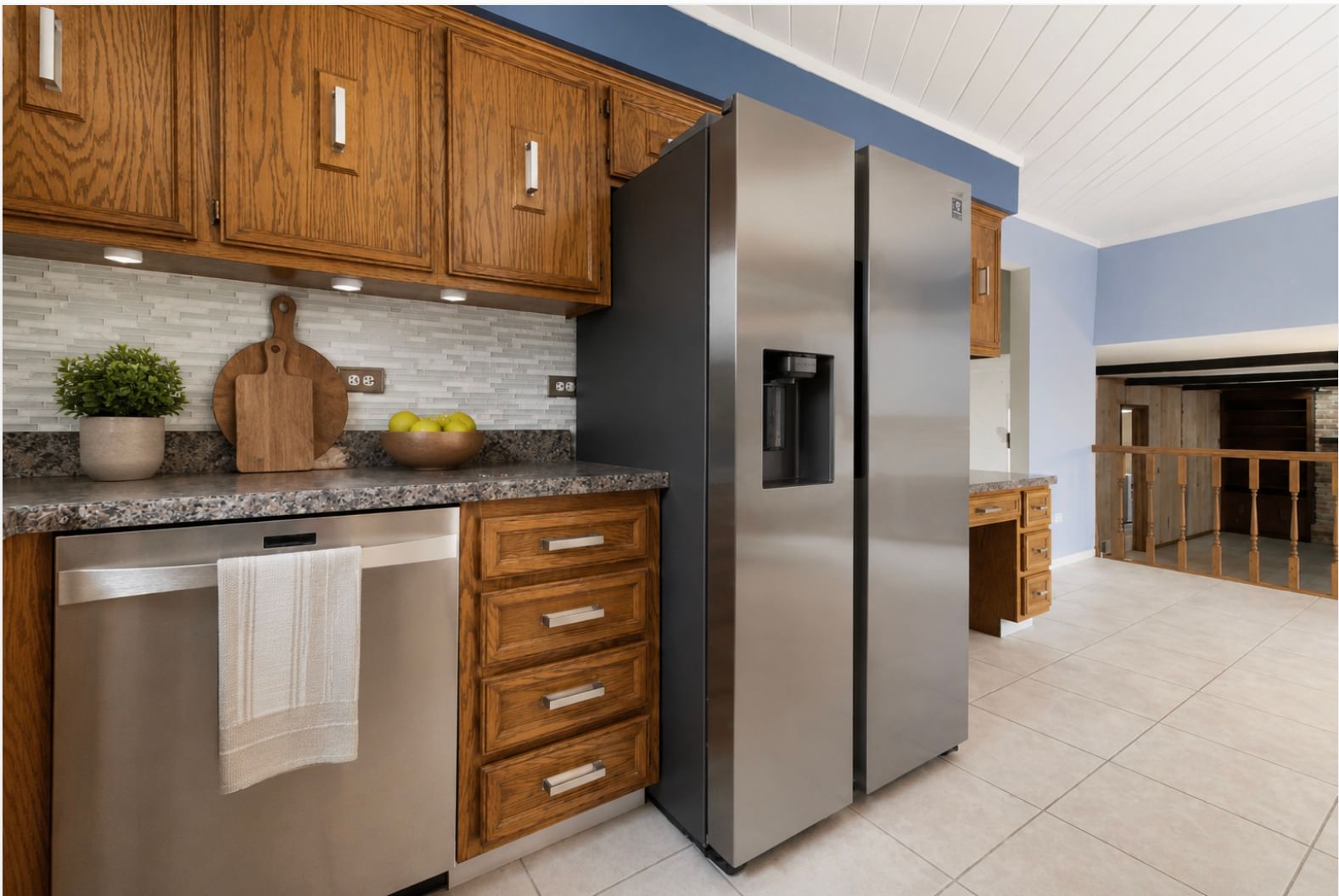 1939 E 170th Place, South Holland, IL 60473 — kitchen view