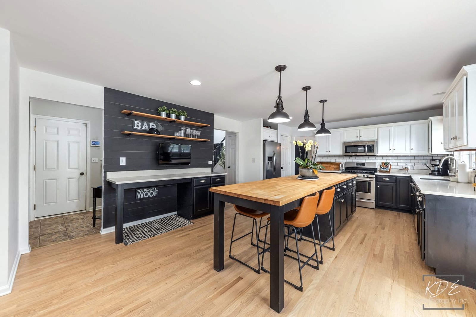 13707 Shriver Court, Plainfield, IL 60544 — kitchen view