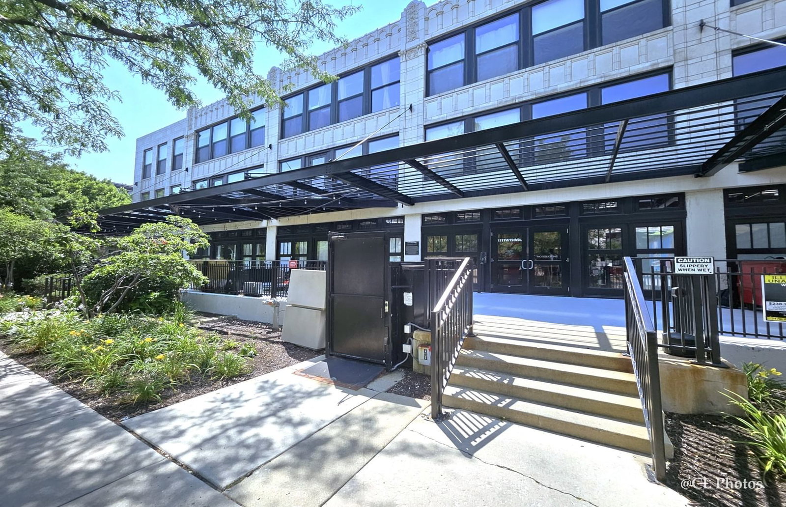1111 W 15th Street #218, Chicago, IL 60608 — exterior view