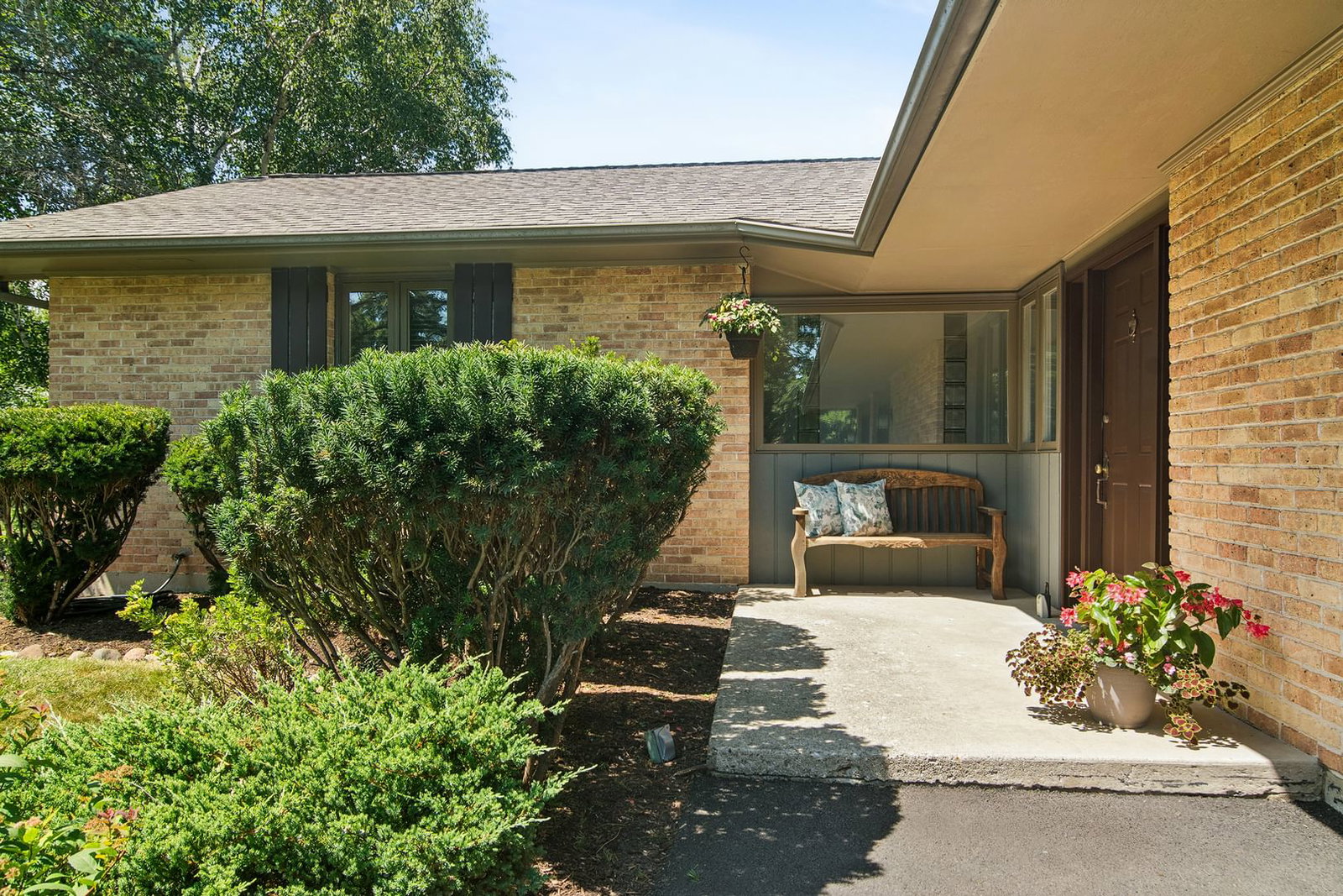 20590 W Exeter Road, Kildeer, IL 60047 — exterior view