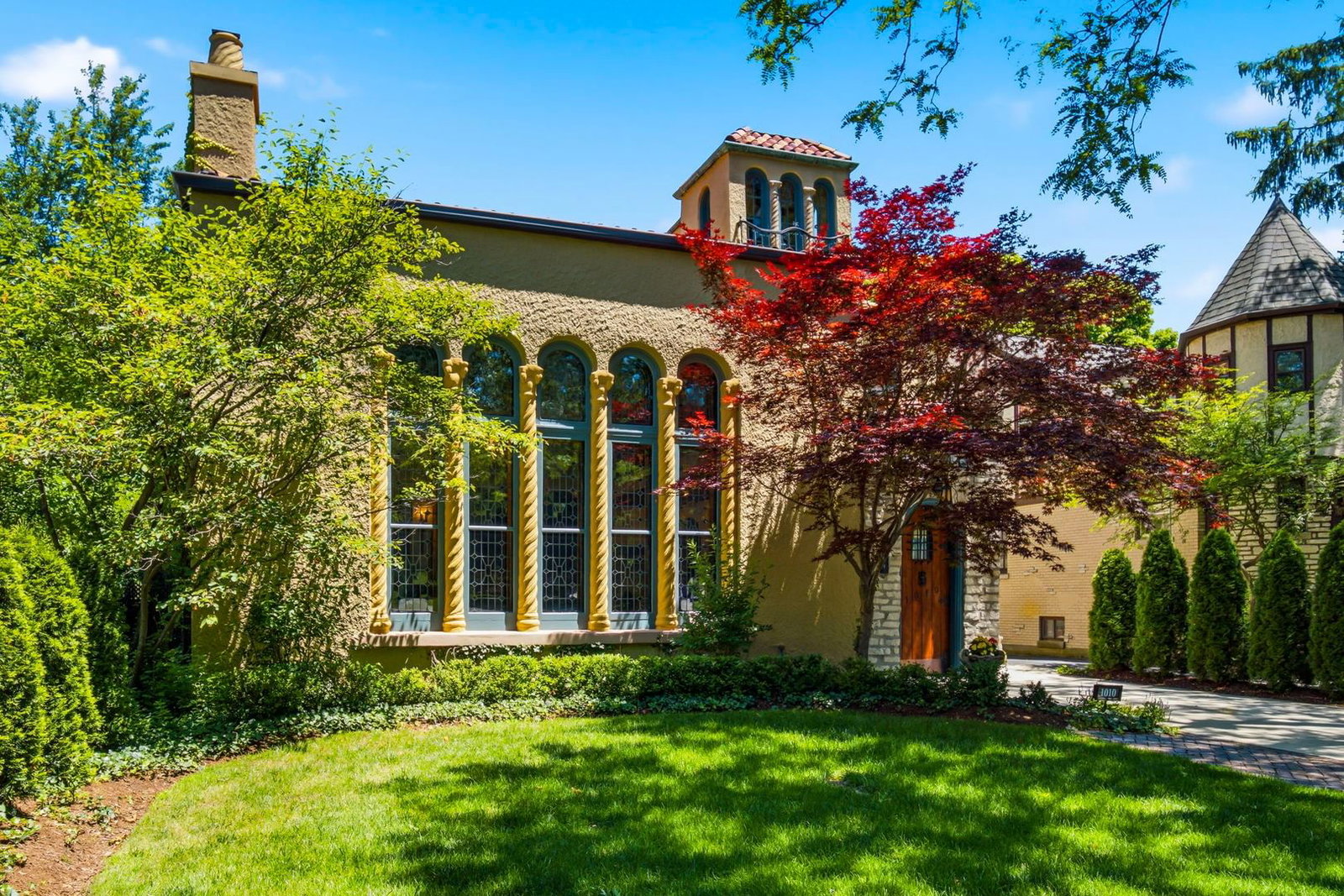 1010 Sheridan Road, Wilmette, IL 60091 — exterior view