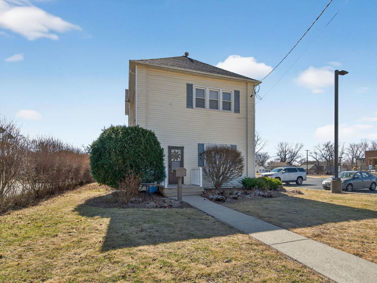 159 E Church Street, Coal City, IL 60416 — exterior view