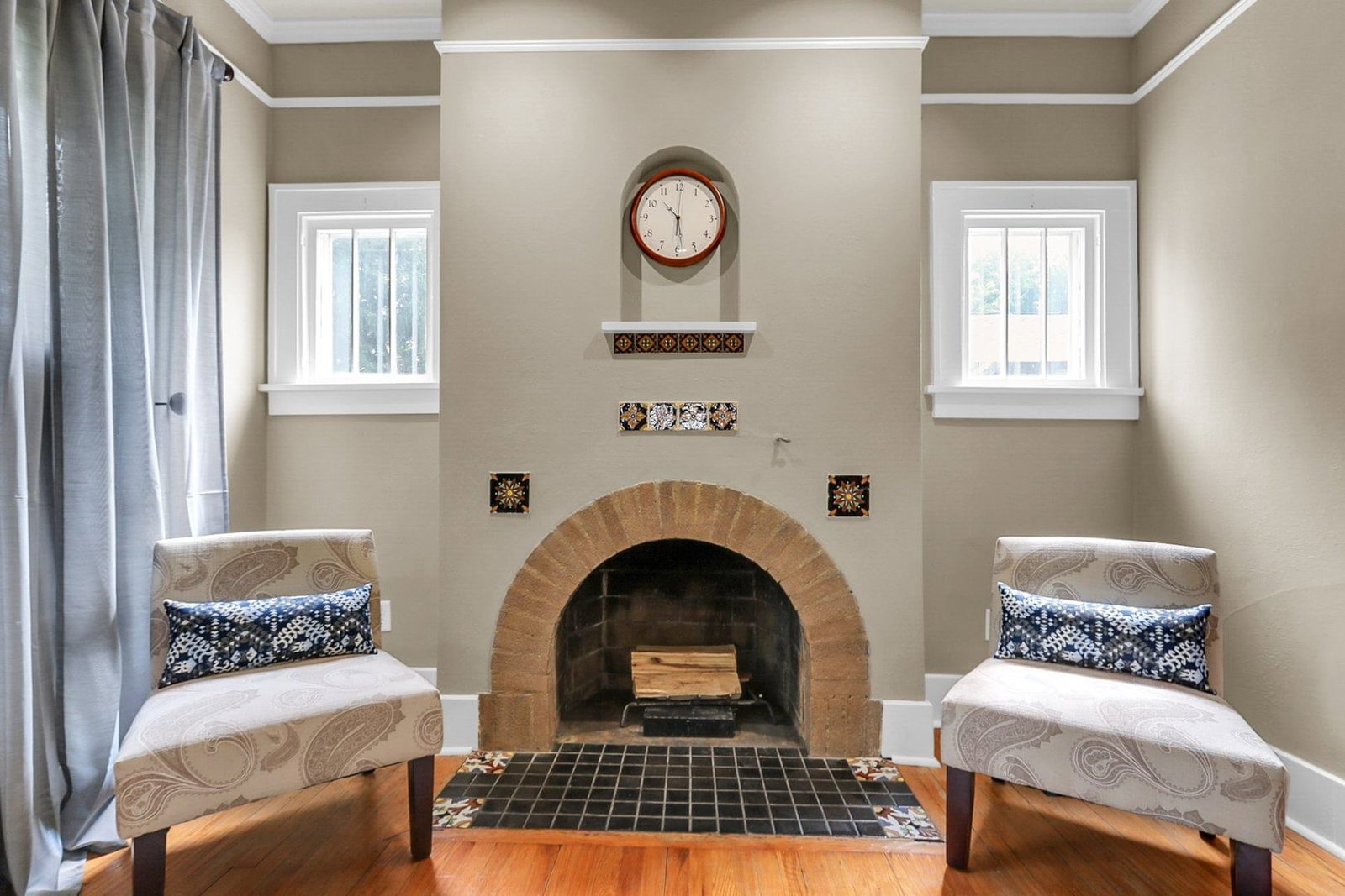 1105 W Green Street, Champaign, IL 61821 — kitchen view