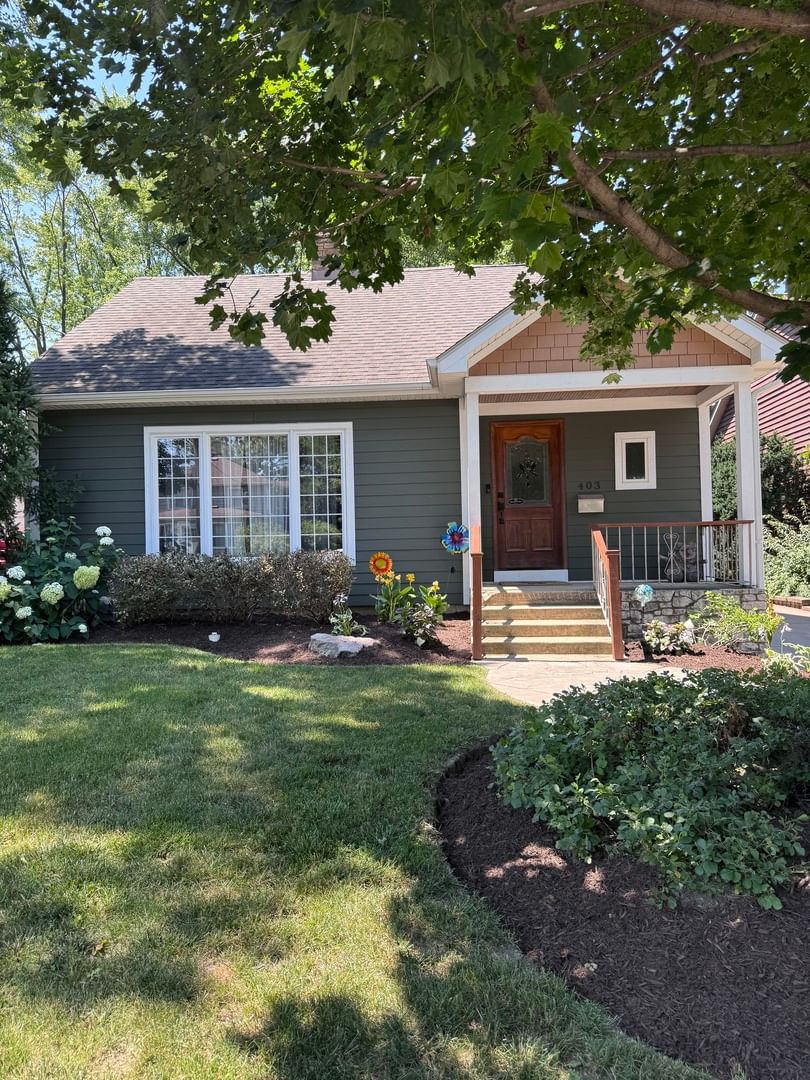 403 S 13th Avenue, St. Charles, IL 60174 — exterior view