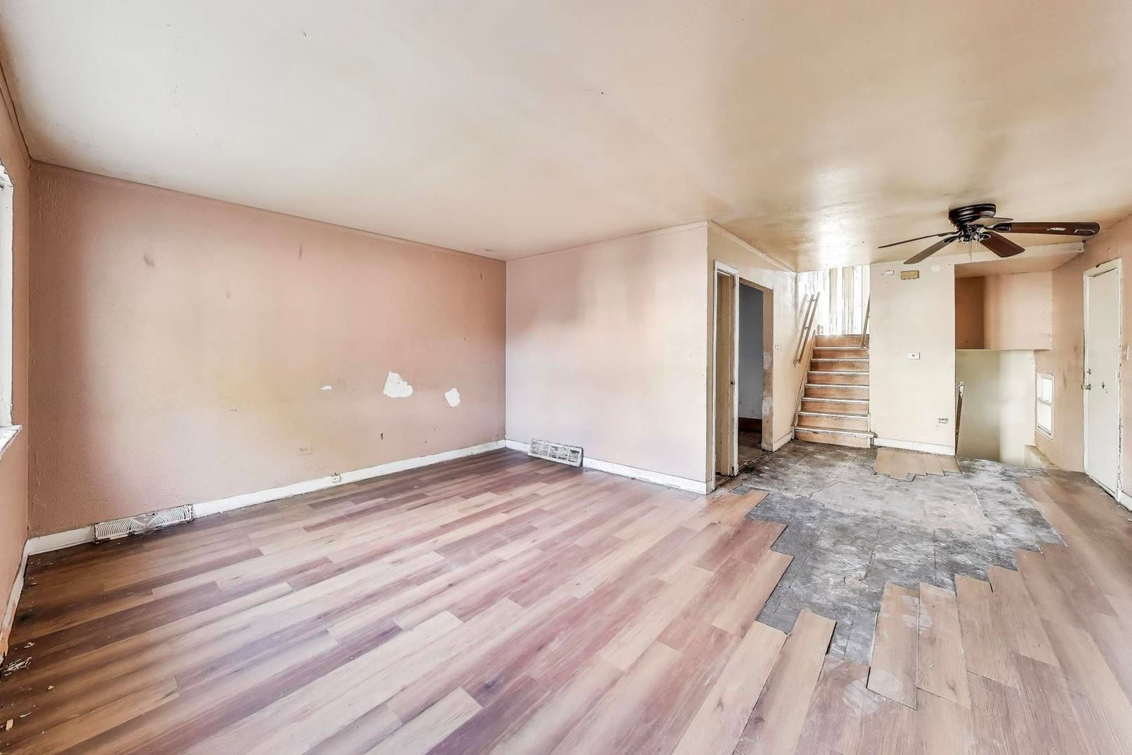 7335 S Morgan Street, Chicago, IL 60621 — kitchen view