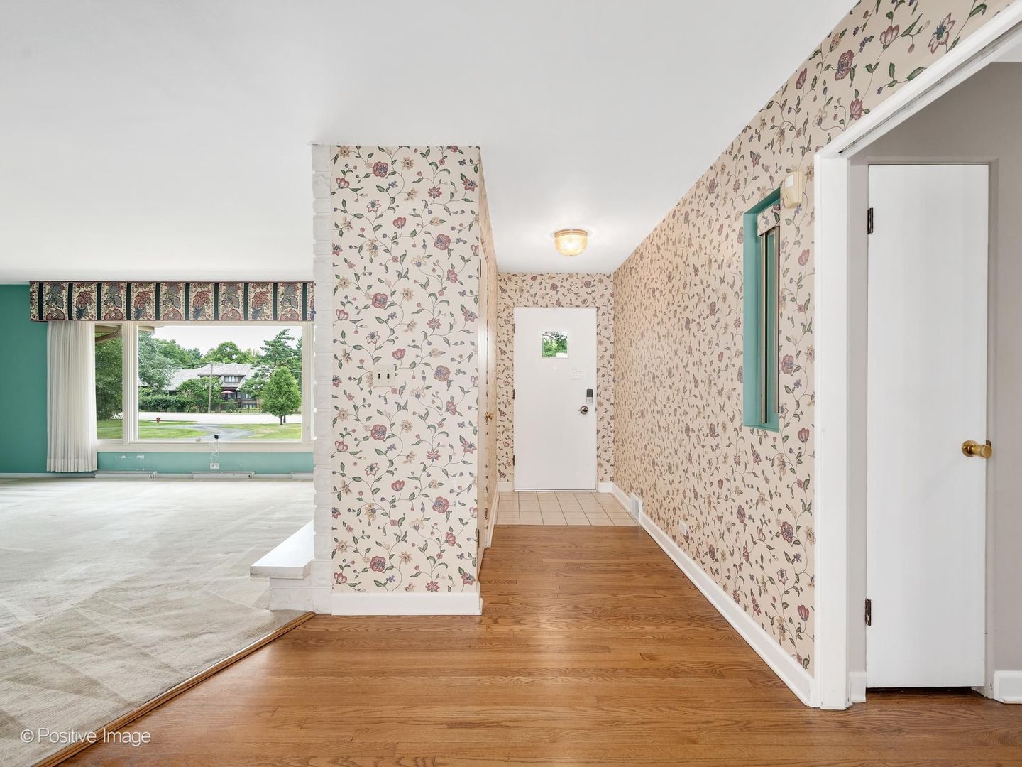 16W055 63rd Street, Willowbrook, IL 60527 — exterior view