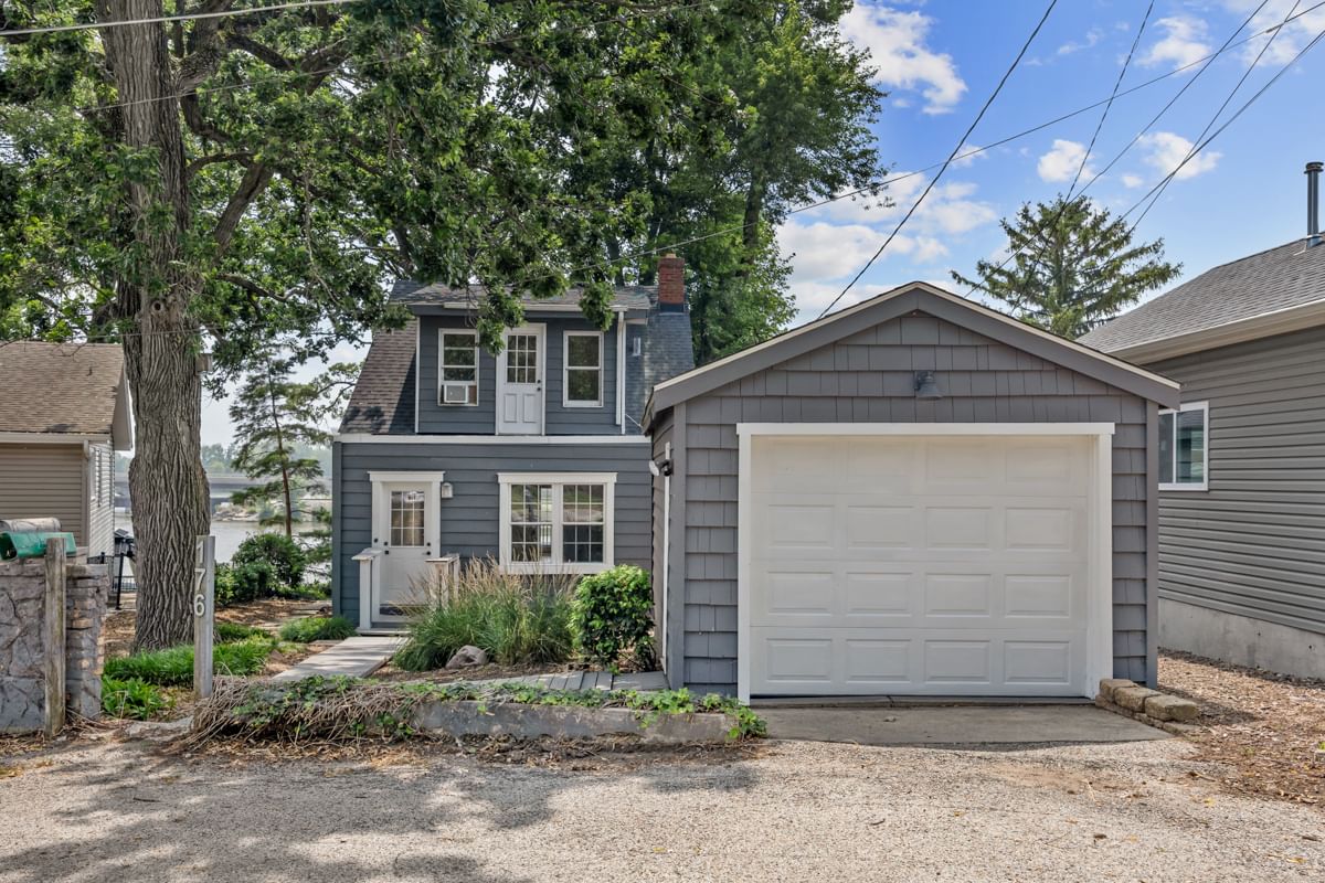 176 Riverside Island Drive, Fox Lake, IL 60020 — kitchen view