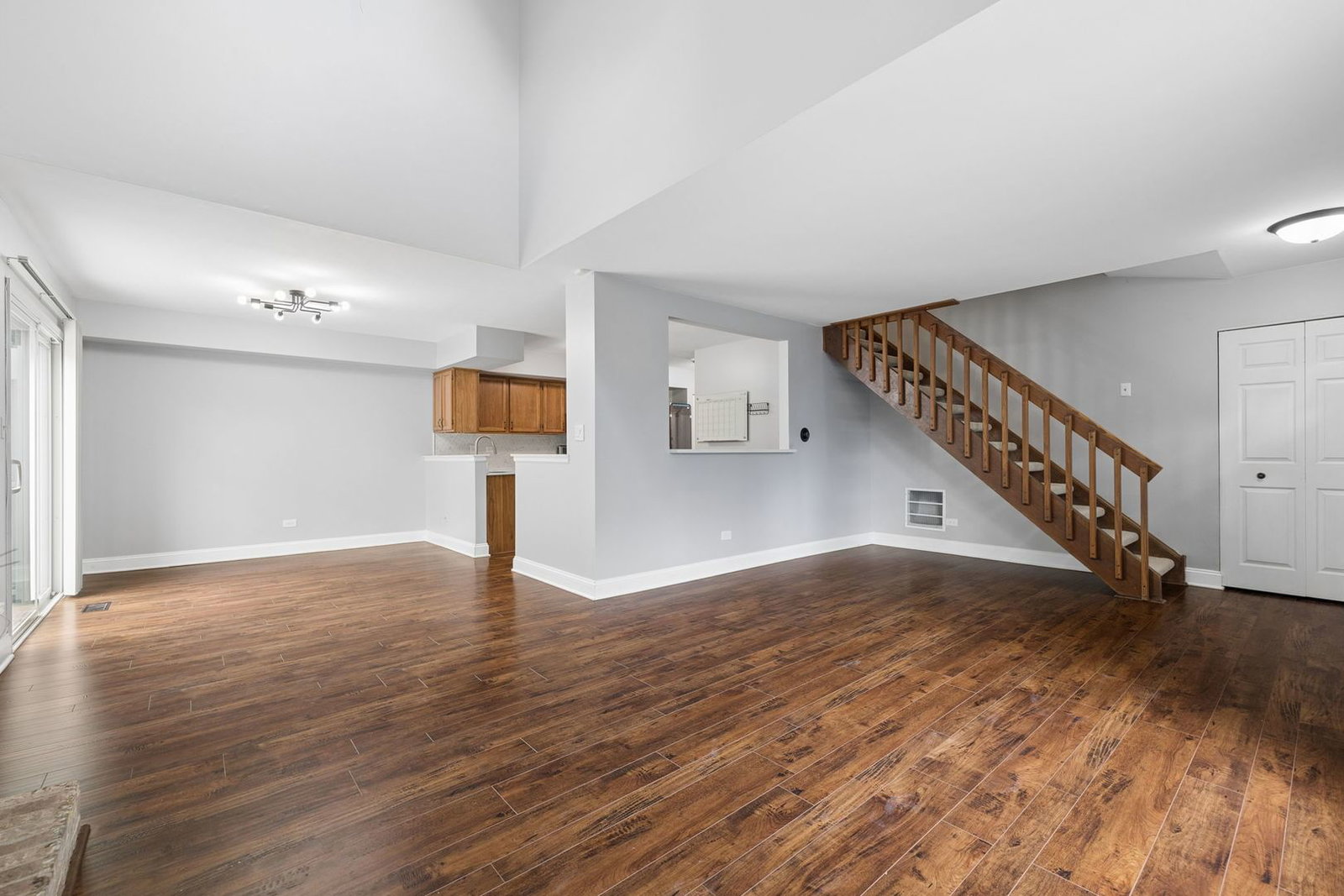 97 Cammeron Court, Aurora, IL 60504 — kitchen view