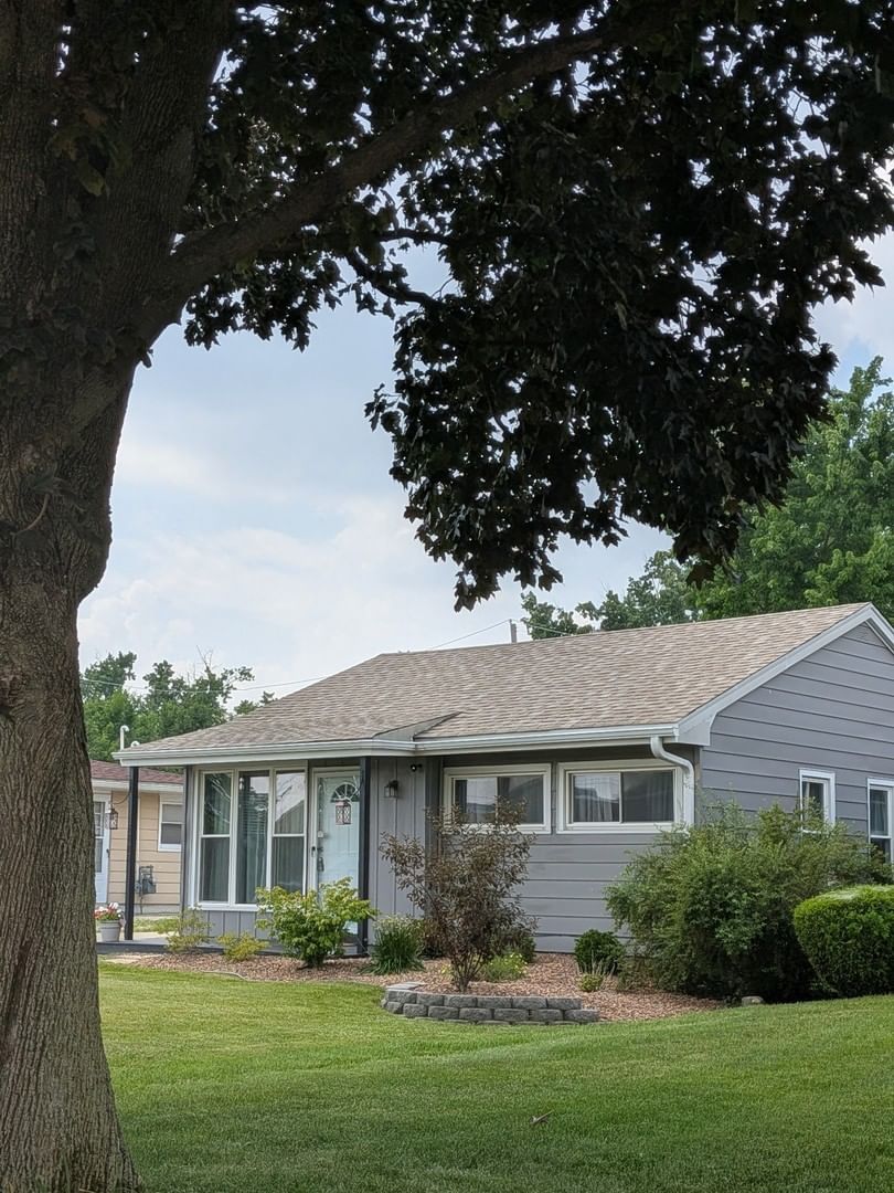5328 9th Avenue, Countryside, IL 60525 — exterior front view
