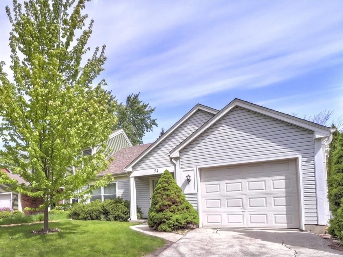 74 Bedford Road, Mundelein, IL 60060 — exterior view
