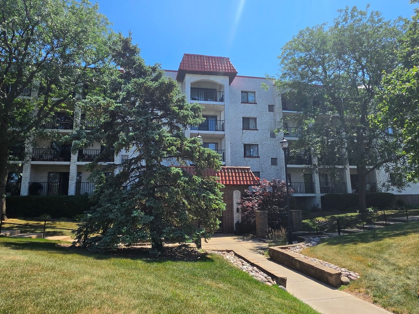 350 Plum Creek Drive #406, Wheeling, IL 60090 — exterior view