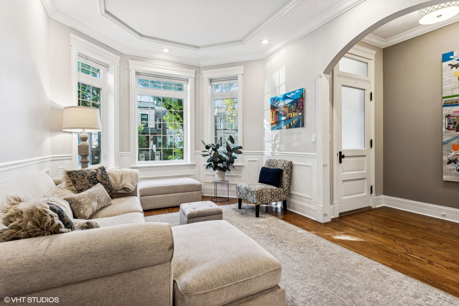 1214 W Newport Avenue #1, Chicago, IL 60657 — kitchen view