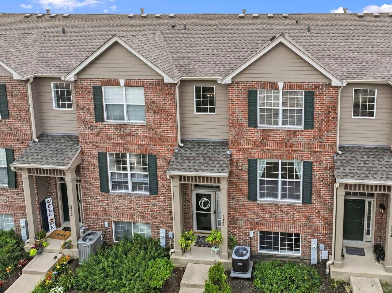 5222 Cobblers Crossing, McHenry, IL 60050 — exterior view
