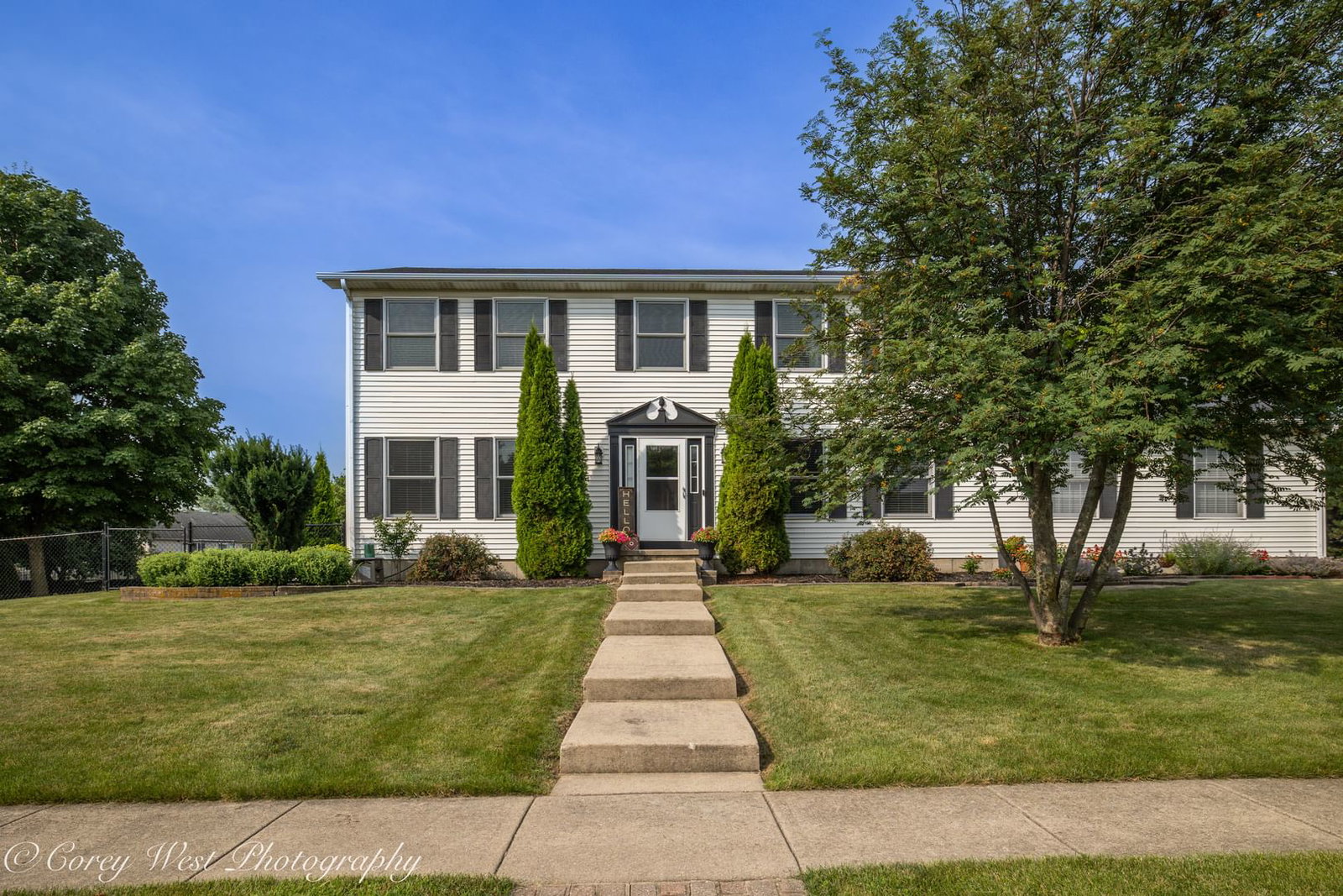 1246 Ivy Street, DeKalb, IL 60115 — exterior view
