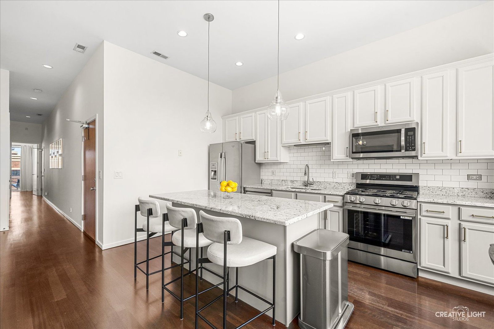 1725 N Western Avenue #4, Chicago, IL 60647 — kitchen view