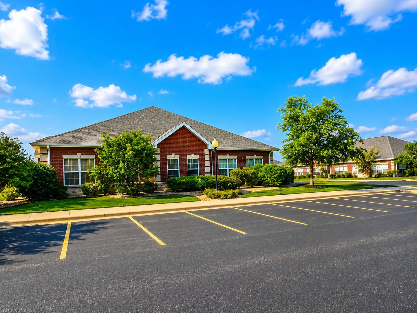 11504 183rd Place #NE, Orland Park, IL 60467 — living view