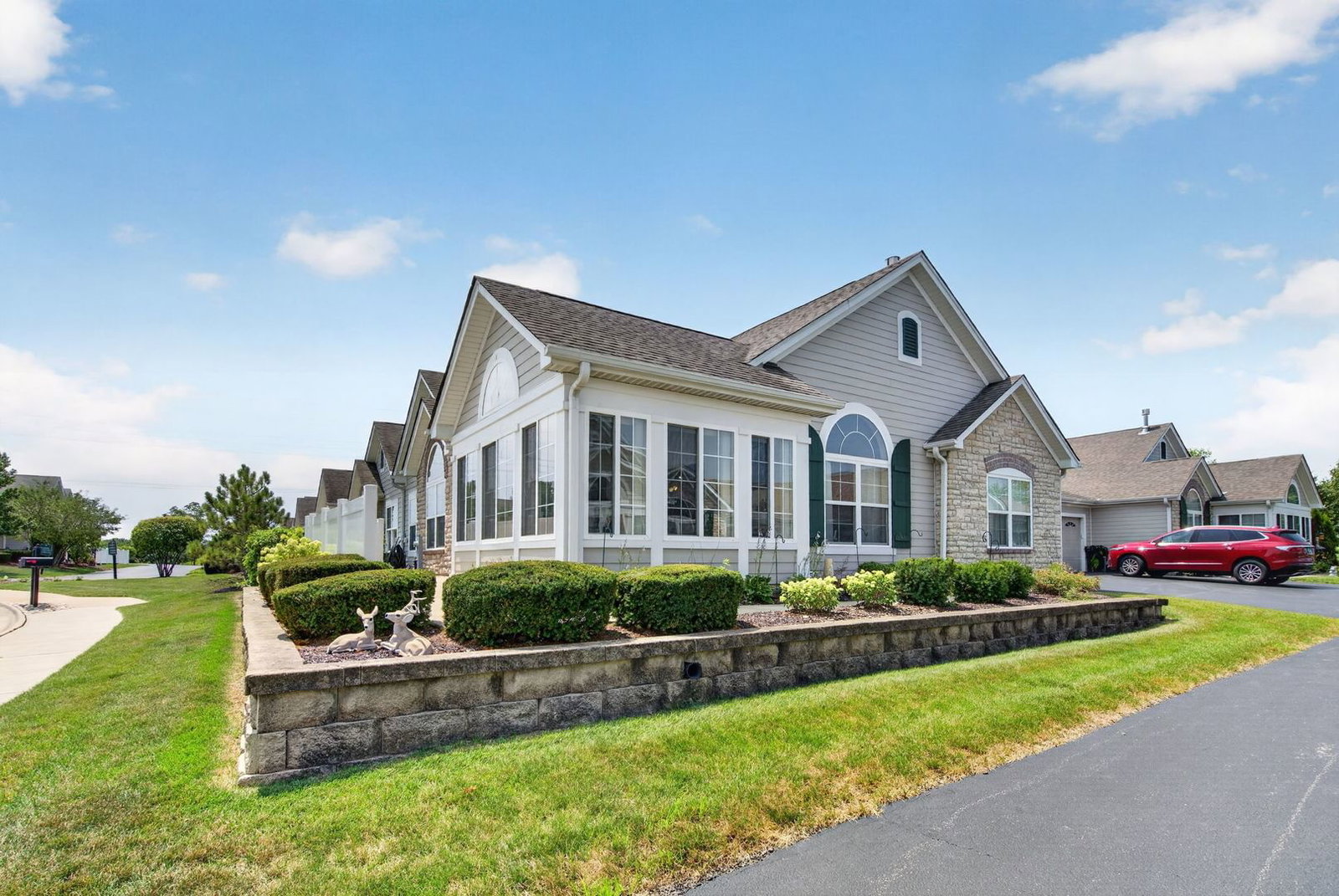 16625 S Fox Run Circle #0, Plainfield, IL 60586 — exterior view