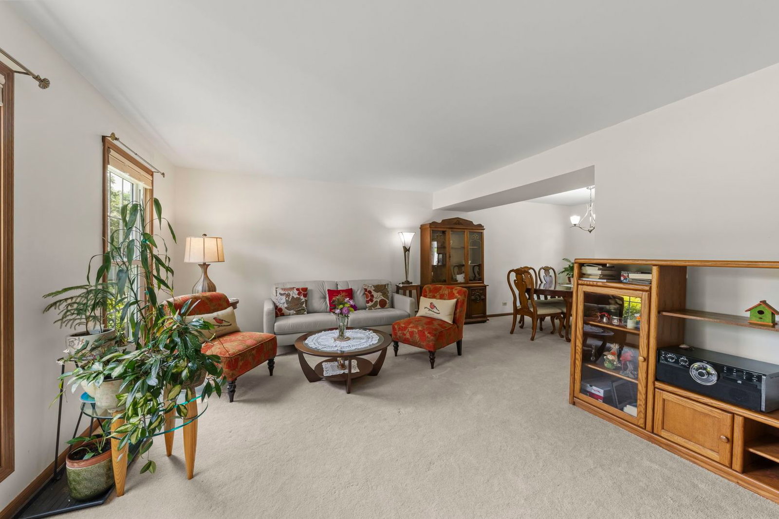 882 Aspen Drive, Lombard, IL 60148 — exterior view
