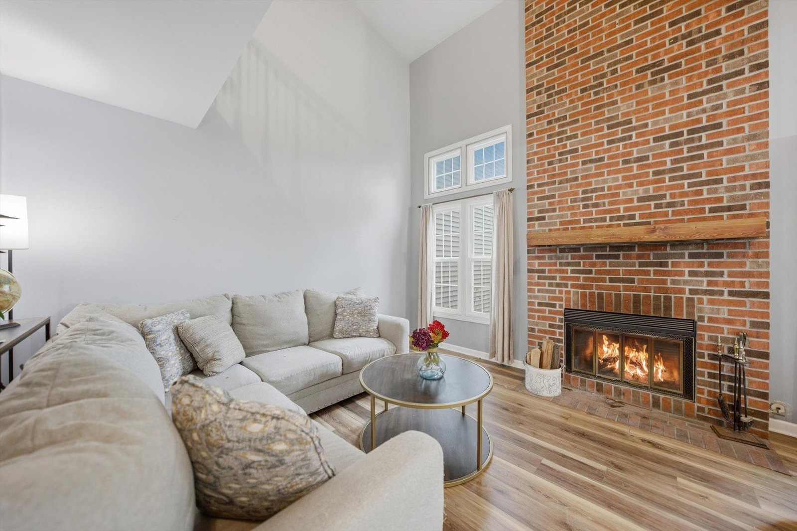 125 S Atherton Court, Bloomingdale, IL 60108 — exterior view