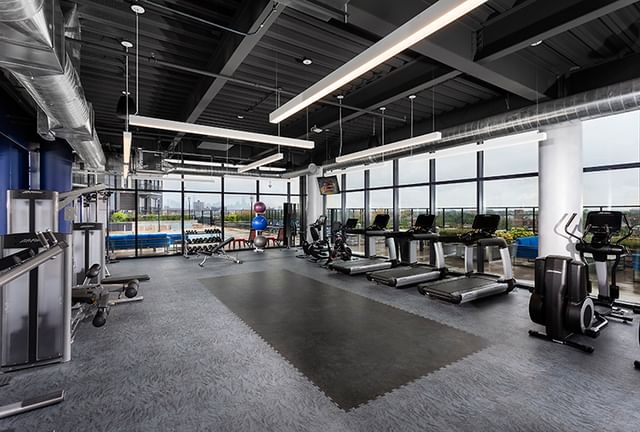 1025 W Addison Street #825, Chicago, IL 60613 — living view