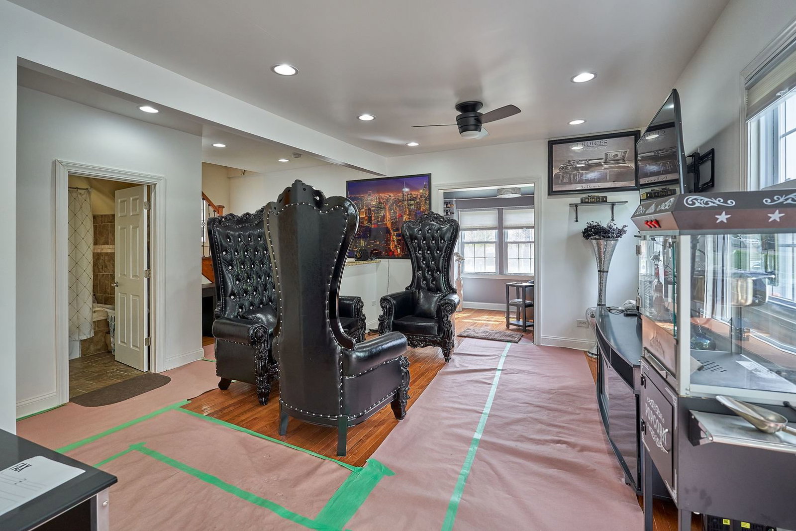 200 N Mayfield Avenue, Chicago, IL 60644 — kitchen view