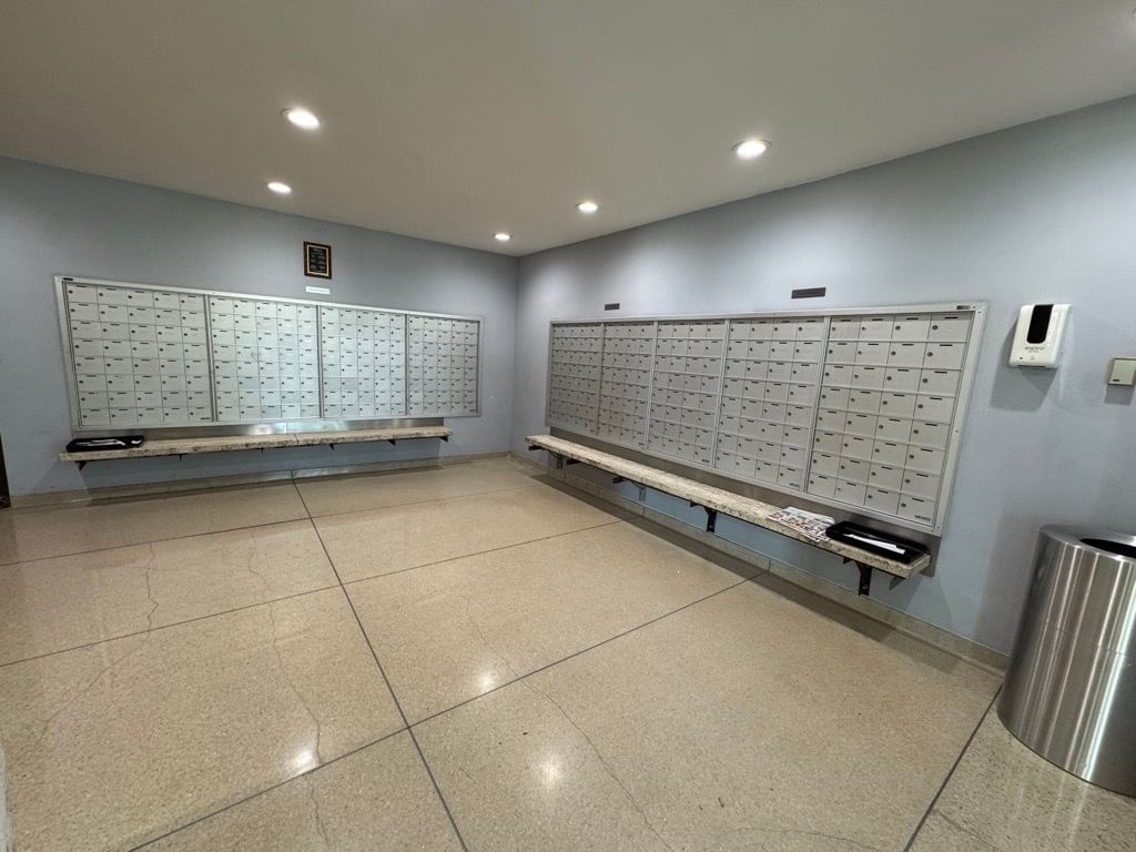 4800 S Chicago Beach Drive #308S, Chicago, IL 60615 — exterior view