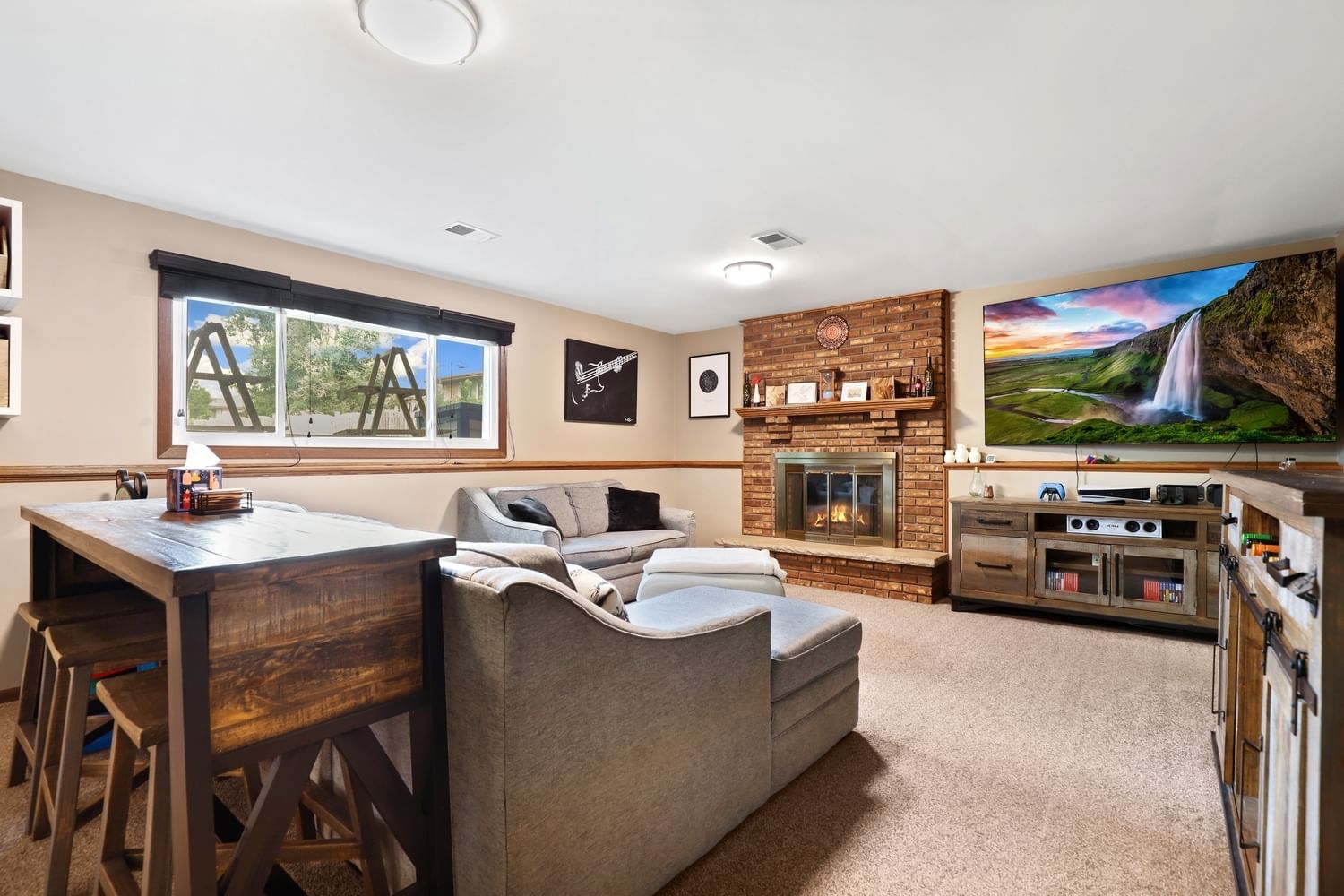 17042 Lockwood Avenue, Oak Forest, IL 60452 — kitchen view