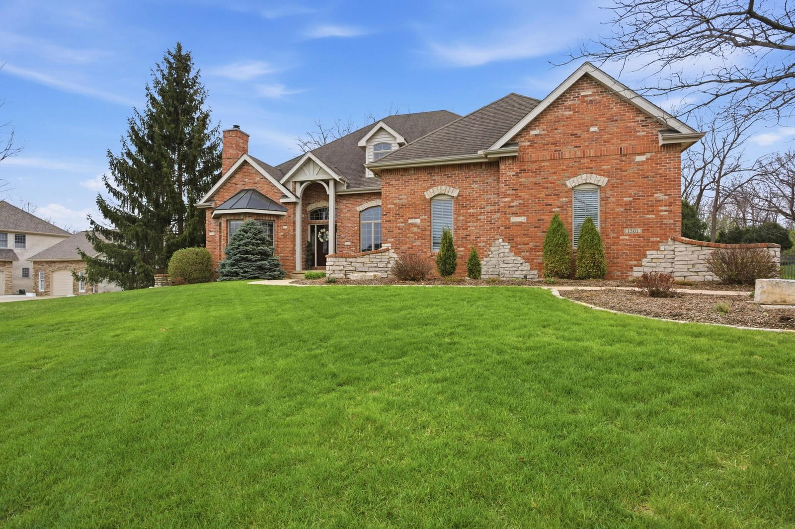 1501 Ridgefield Drive, Mahomet, IL 61853 — exterior view